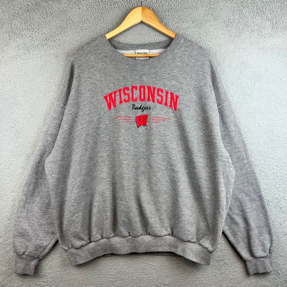 Vintage Wisconsin Badgers Sweatshirt Mens 2XL Gray Crewneck Embroidered